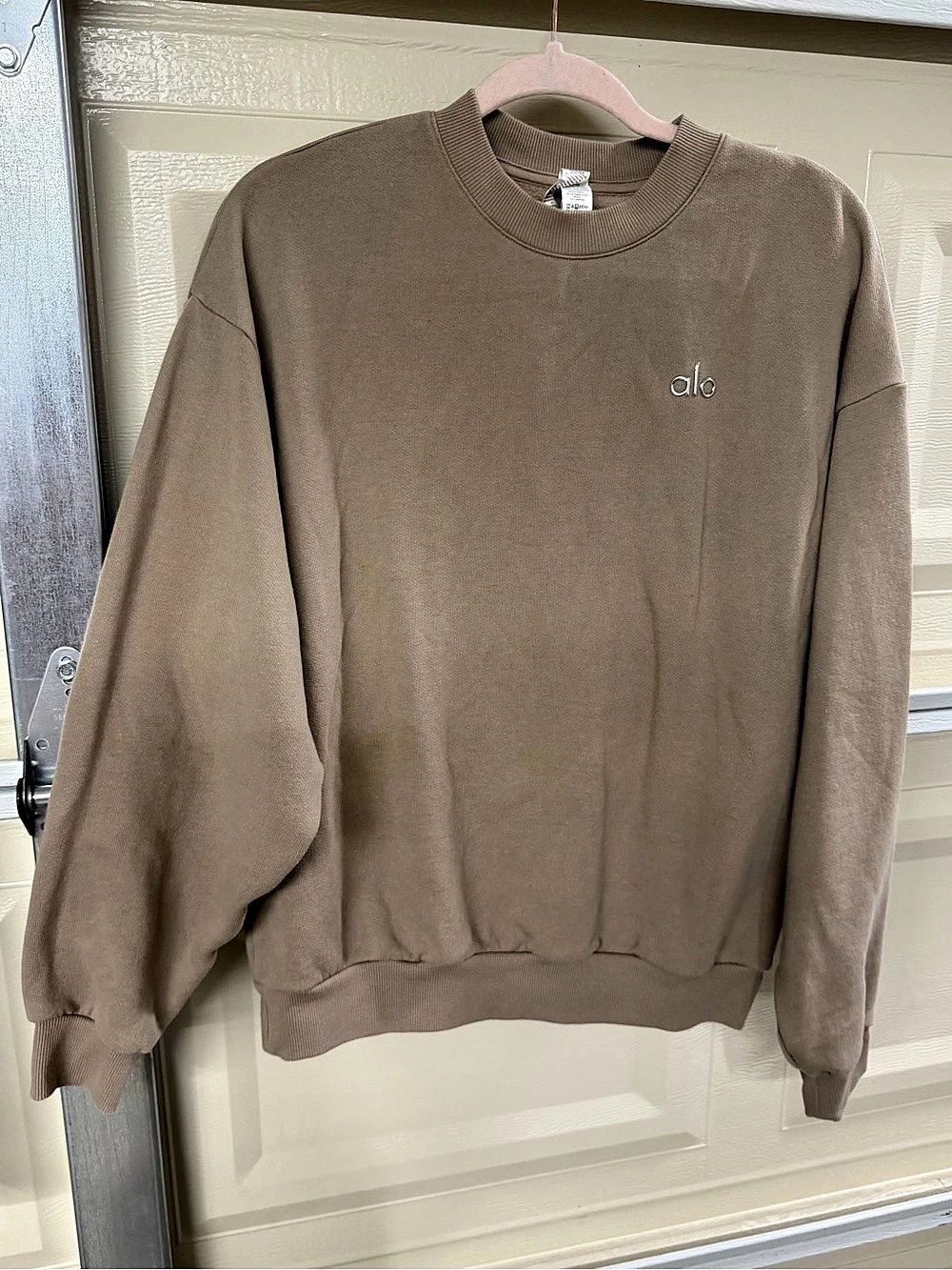 Alo Crewneck Sweatshirt in Brown Small Like New